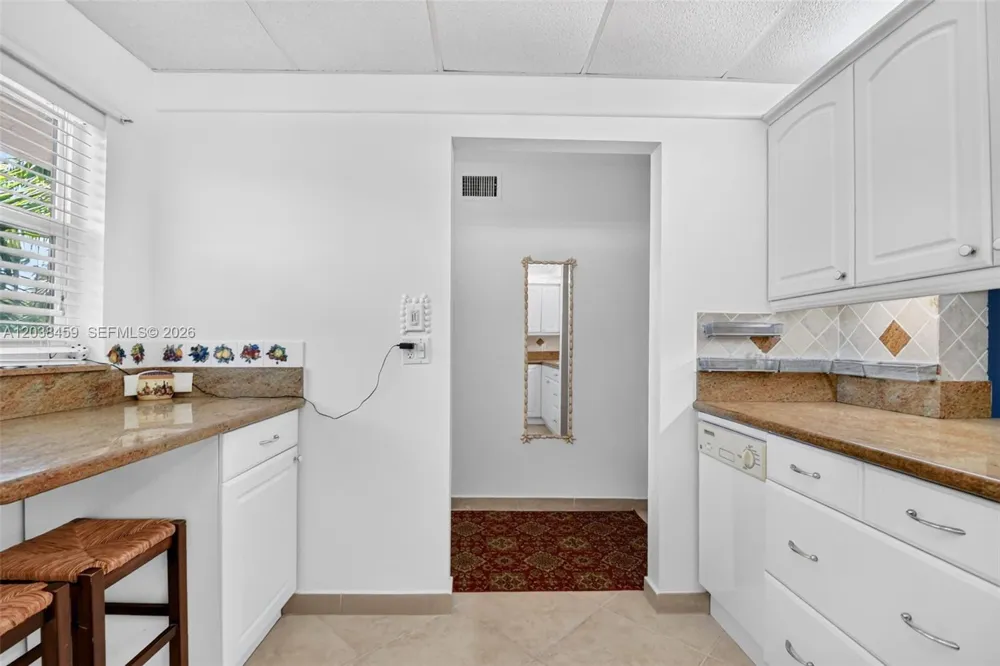 2615 NE 1st Ct #303 Boynton Beach, FL 33435