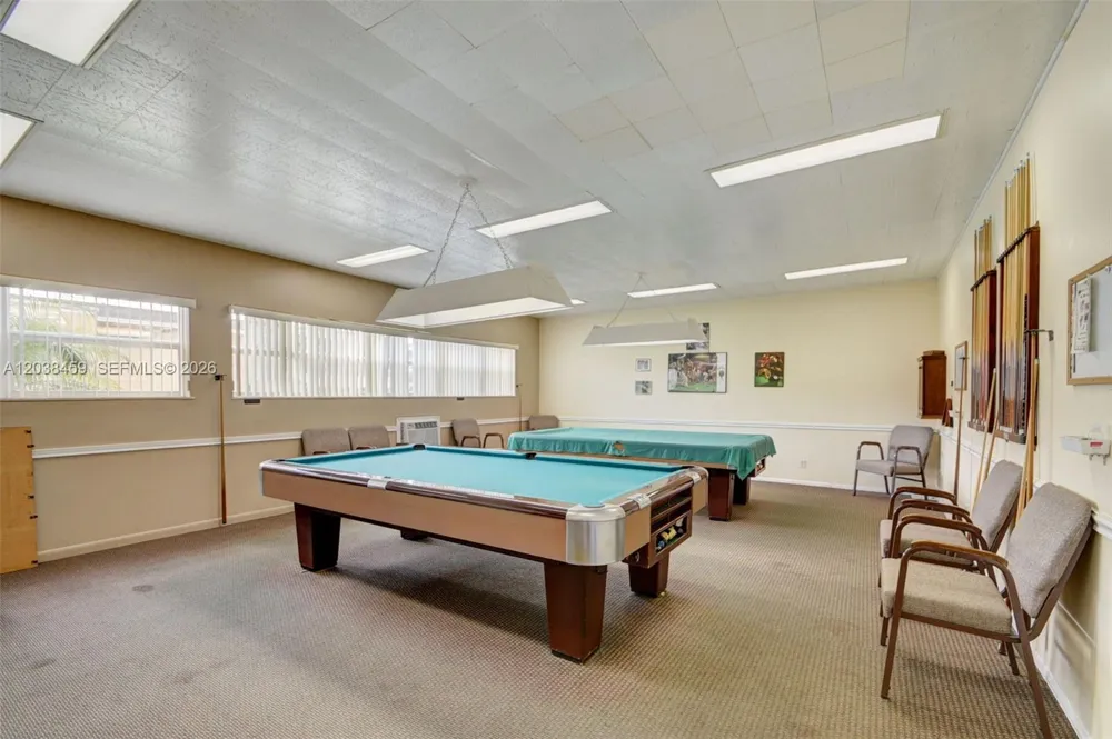2615 NE 1st Ct #303 Boynton Beach, FL 33435