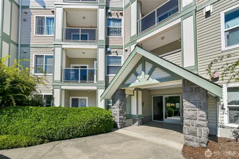 251 W Bakerview Road #101