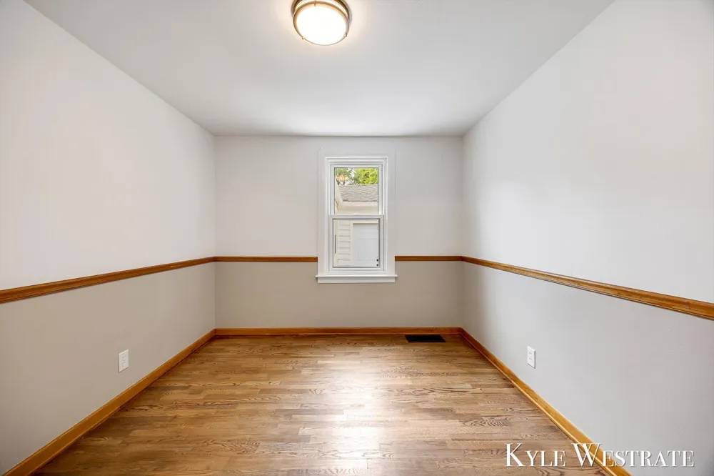 4205 Hillsdale Avenue NE Plainfield Charter Township, MI 49525