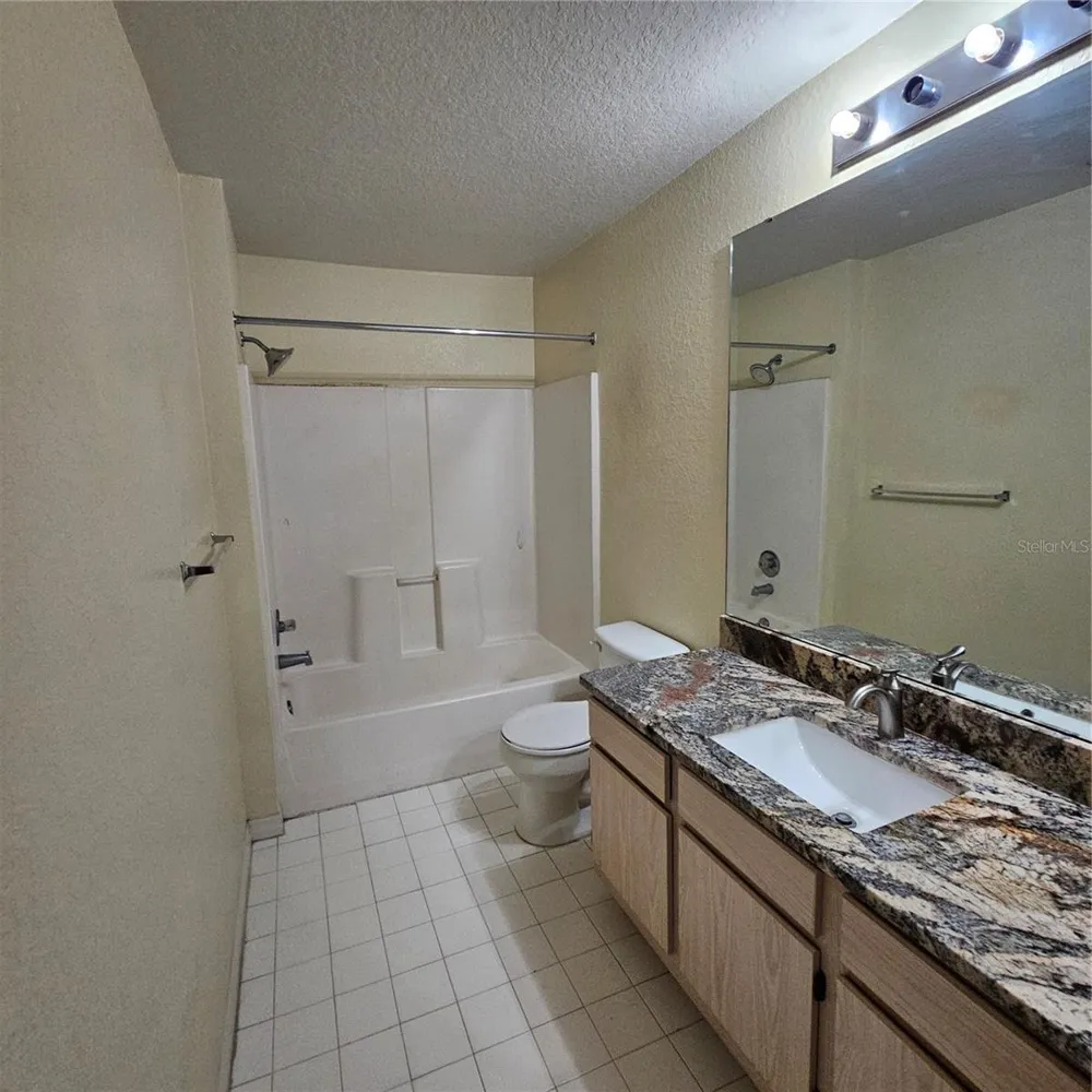 5483 VINELAND ROAD #10304 Orlando, FL 32811