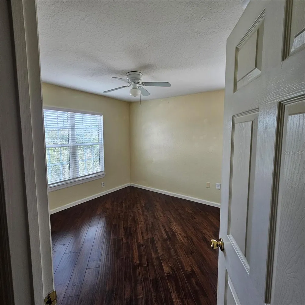 5483 VINELAND ROAD #10304 Orlando, FL 32811