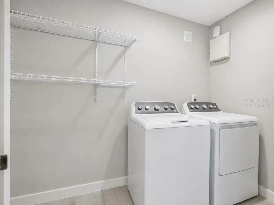 1902 SAINT GEORGE DRIVE Bradenton, FL 34208