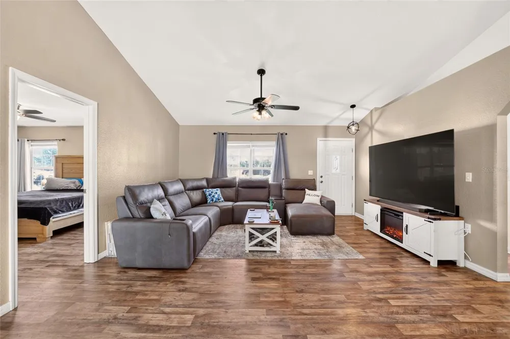 6930 BAHIA ROAD ocala, FL 34472