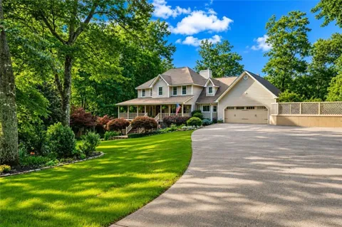 31 Fawn Lake Trail NE
