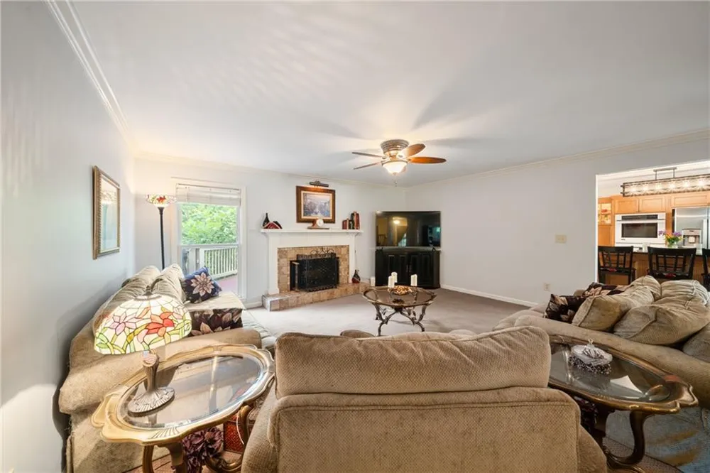 31 Fawn Lake Trail NE White, GA 30184