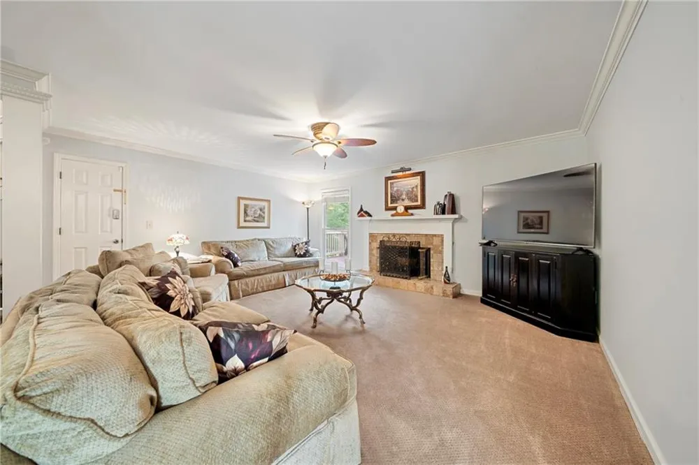 31 Fawn Lake Trail NE White, GA 30184