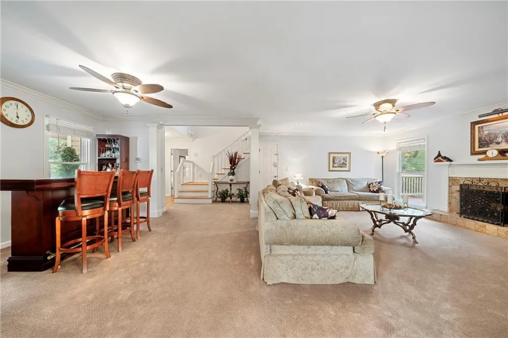 31 Fawn Lake Trail NE White, GA 30184