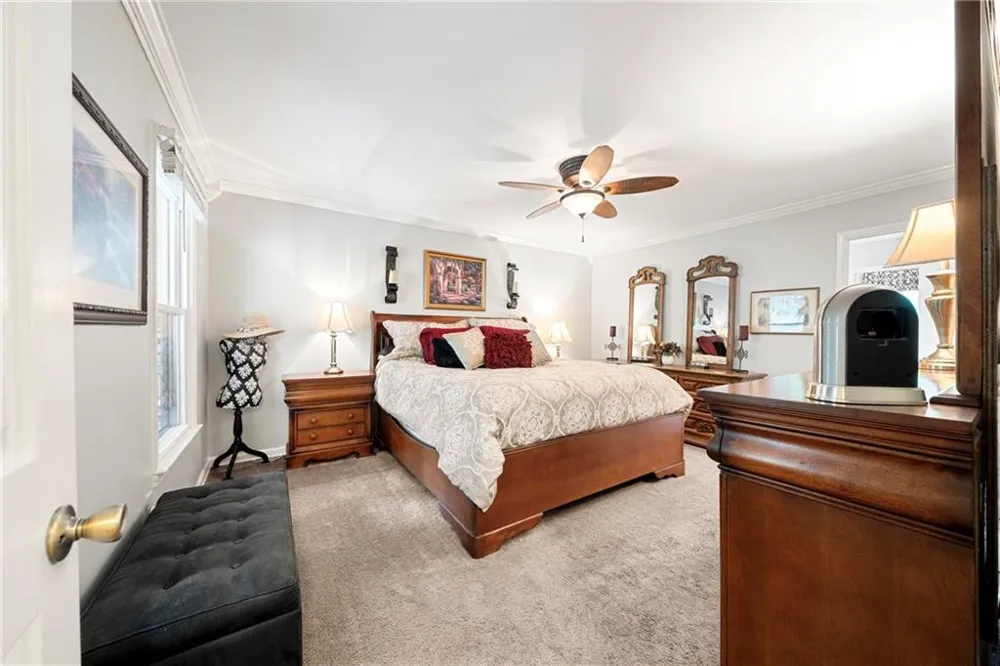 31 Fawn Lake Trail NE White, GA 30184