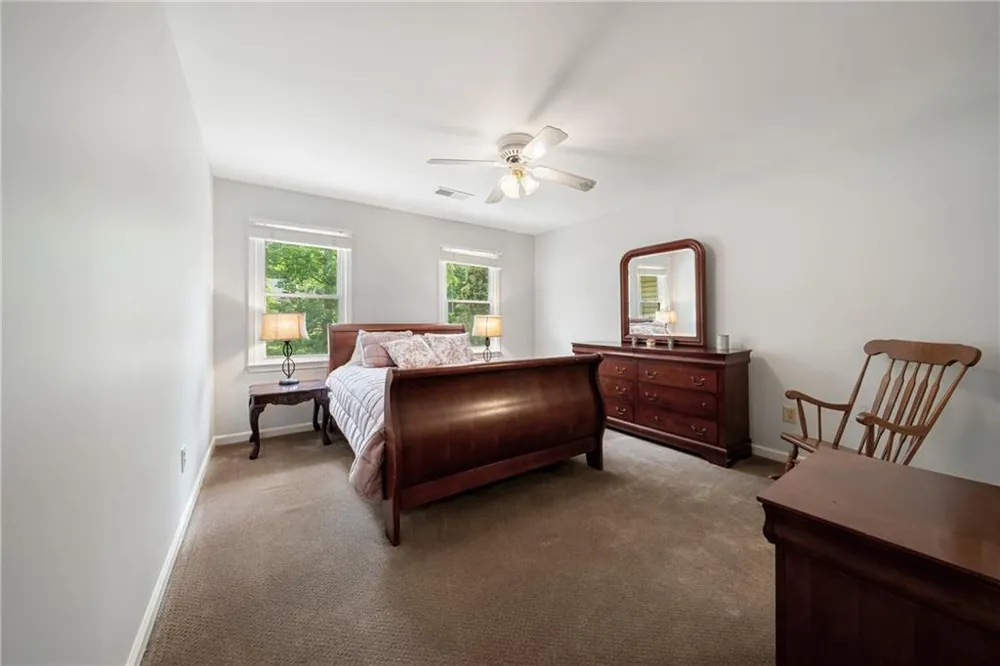 31 Fawn Lake Trail NE White, GA 30184