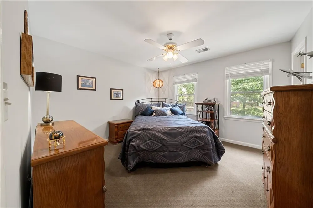 31 Fawn Lake Trail NE White, GA 30184