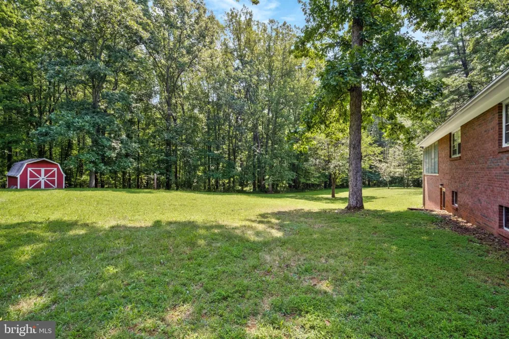 9103 MEETZE ROAD Warrenton, VA 20187