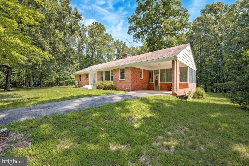 9103 MEETZE ROAD Warrenton, VA 20187