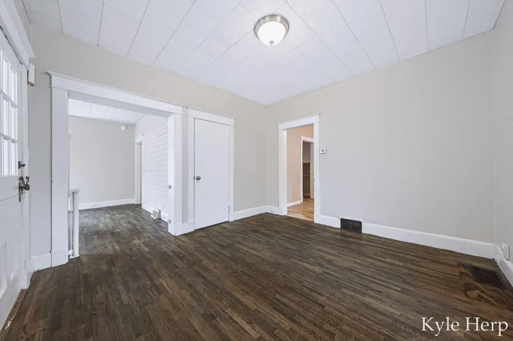 204 W South Street Hastings, MI 49058
