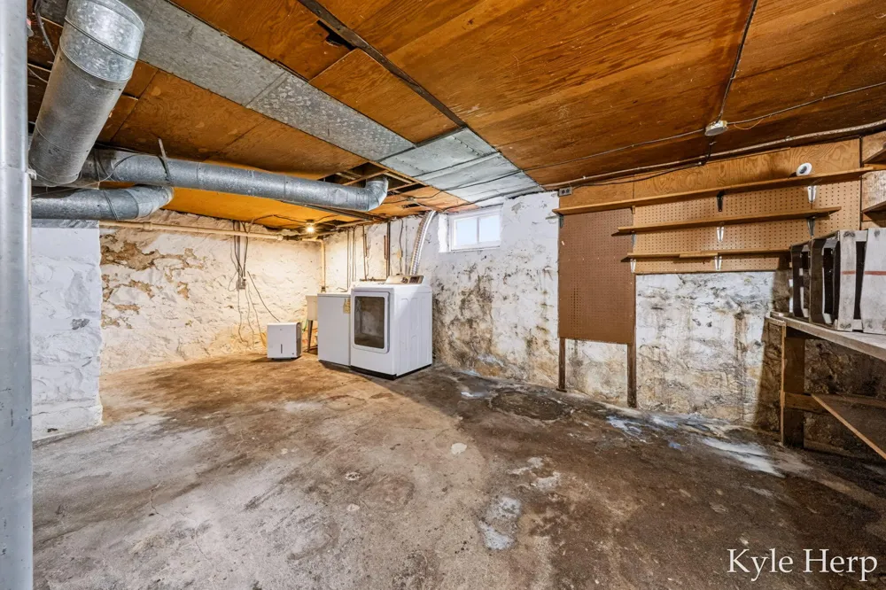 204 W South Street Hastings, MI 49058