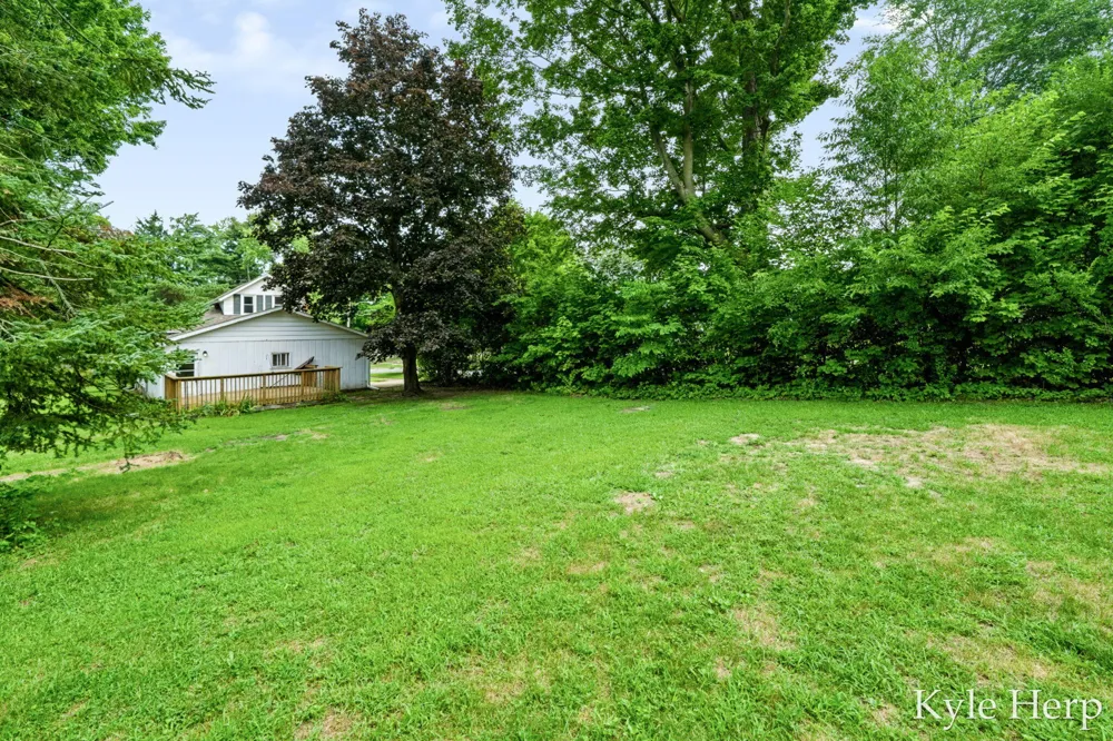 204 W South Street Hastings, MI 49058