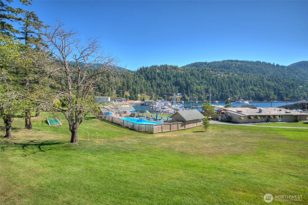 17 Cascade Way Orcas Island, WA 98245