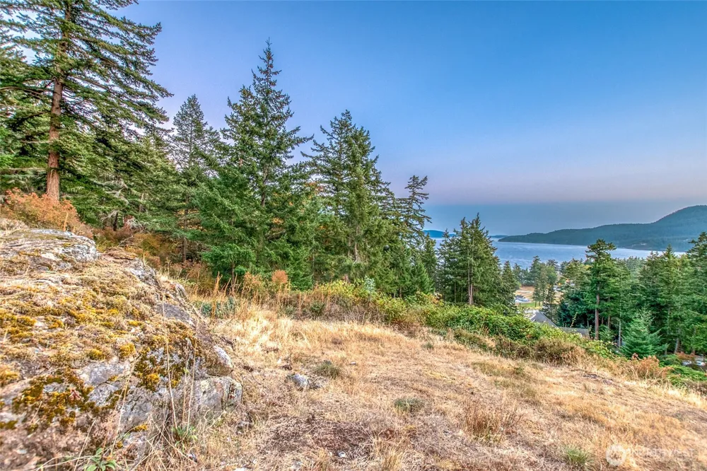 17 Cascade Way Orcas Island, WA 98245