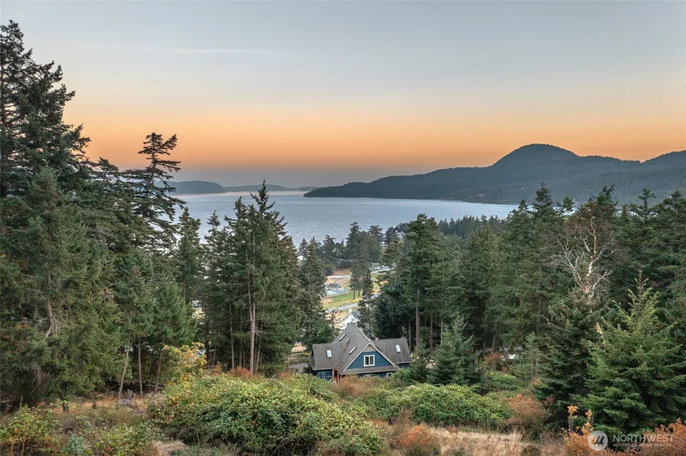 17 Cascade Way Orcas Island, WA 98245
