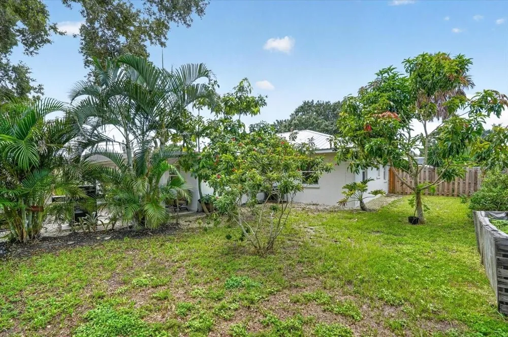 1417 19TH STREET W Bradenton, FL 34205