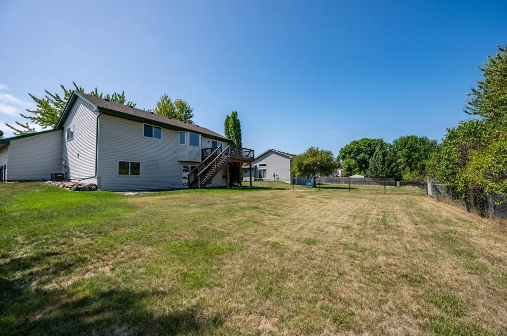 10720 57th Street NE Albertville, MN 55301