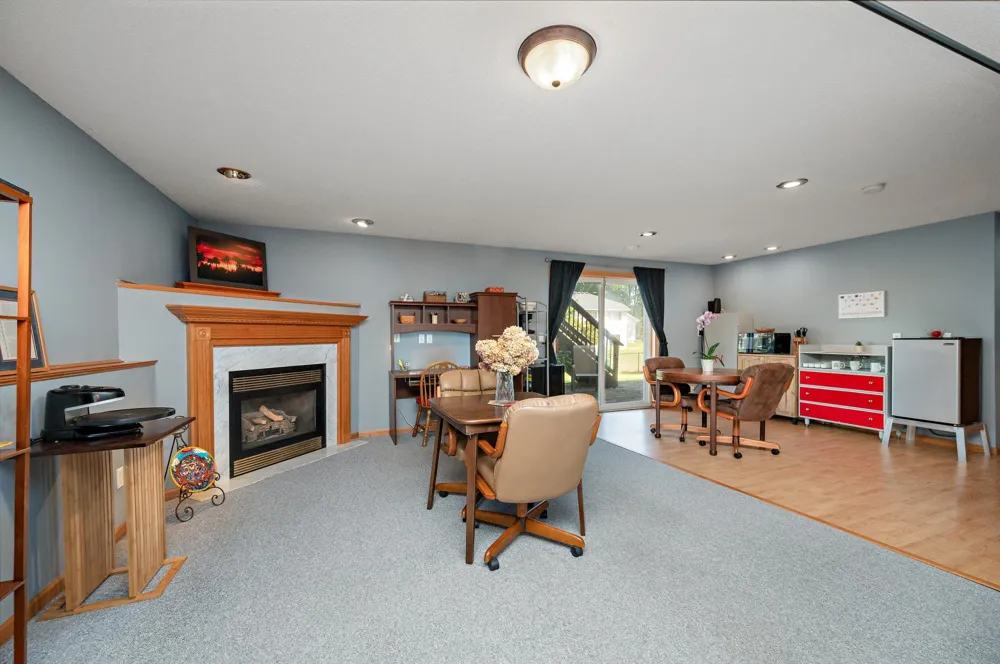 10720 57th Street NE Albertville, MN 55301
