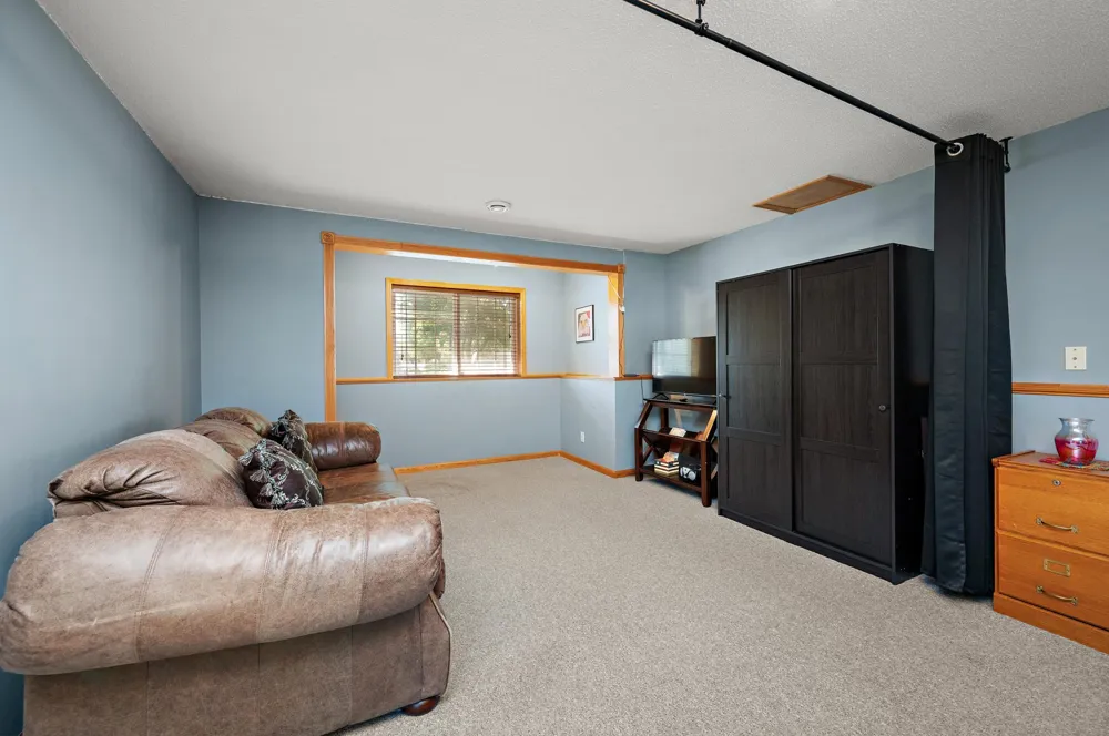 10720 57th Street NE Albertville, MN 55301