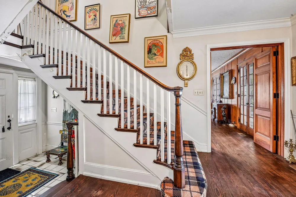 2425 Shore Drive Orono, MN 55391