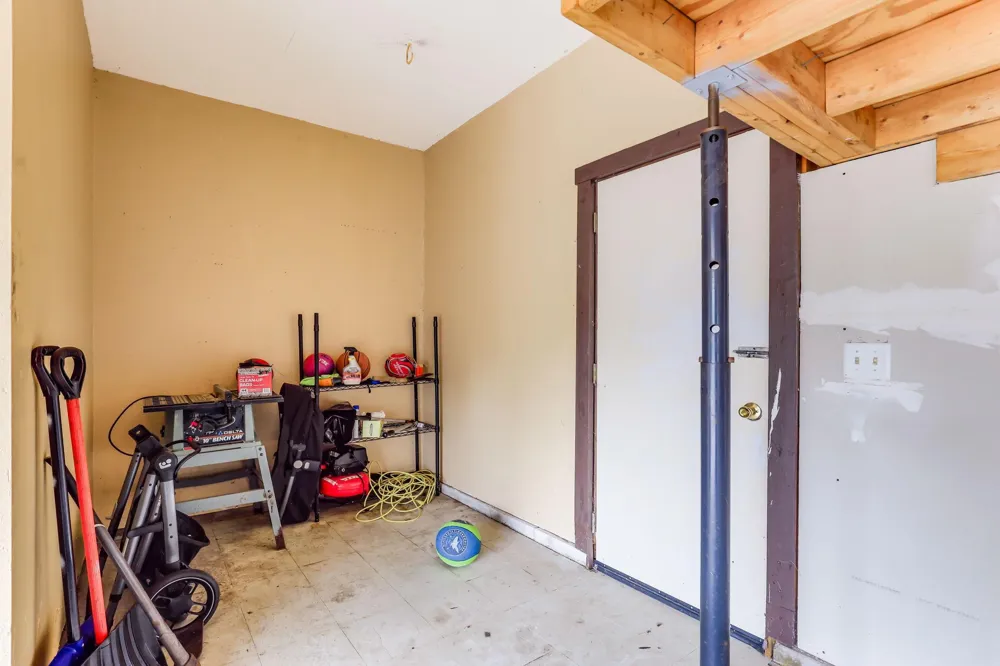 13229 Court Place Burnsville, MN 55337