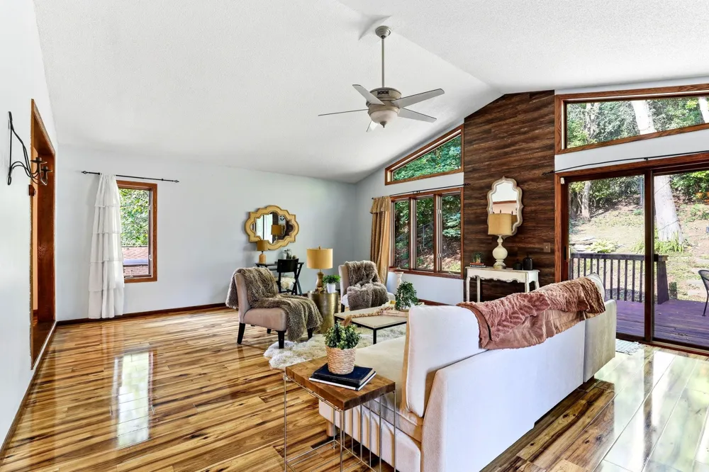 13229 Court Place Burnsville, MN 55337