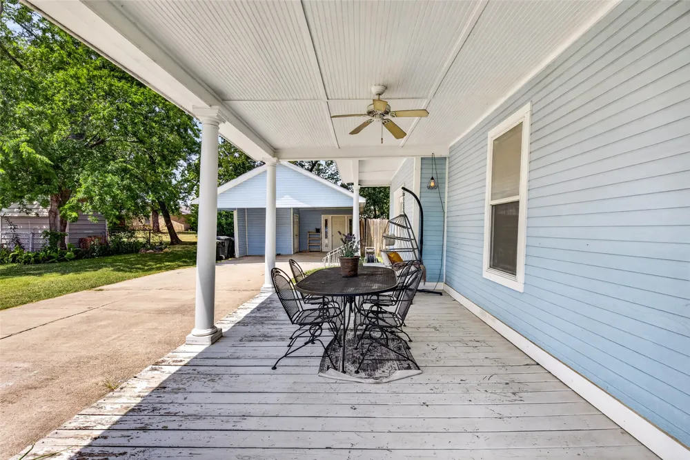 605 E 9th Street Kemp, TX 75143