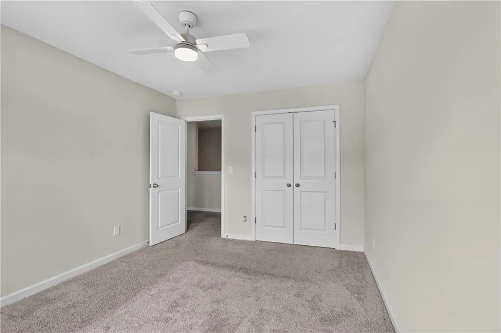 4711 Fairfax Drive Oakwood, GA 30566