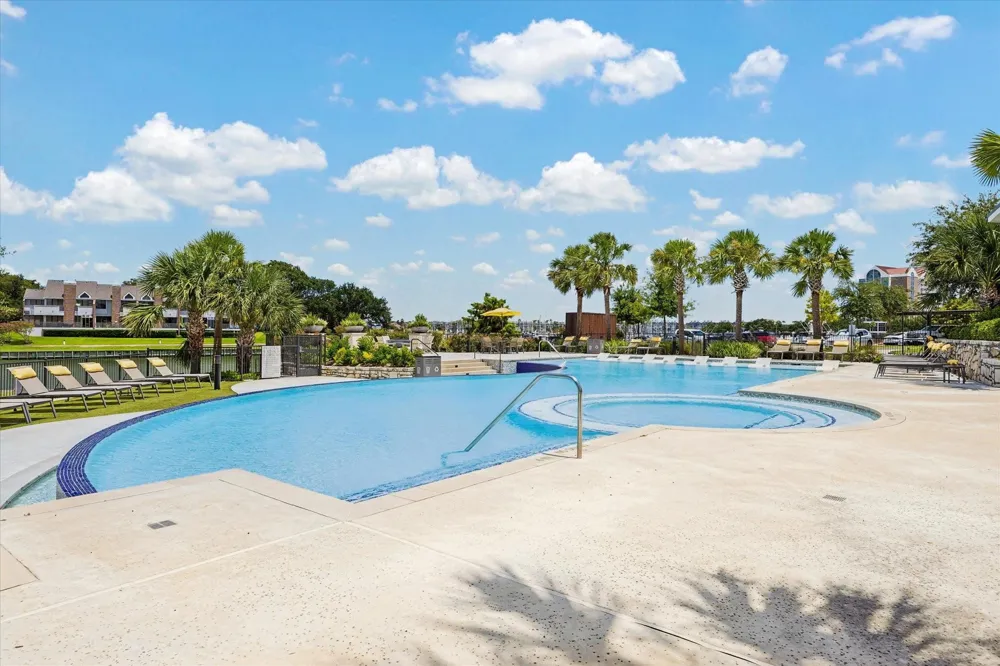 2200 Beacon Circle League City, TX 77573