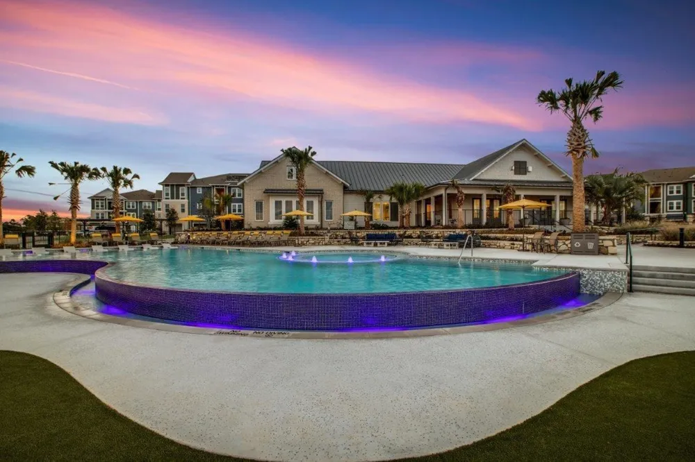 2200 Beacon Circle League City, TX 77573