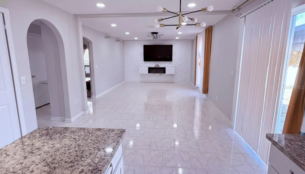 5764 ROYAL HILLS CIRCLE Winter Haven, FL 33881