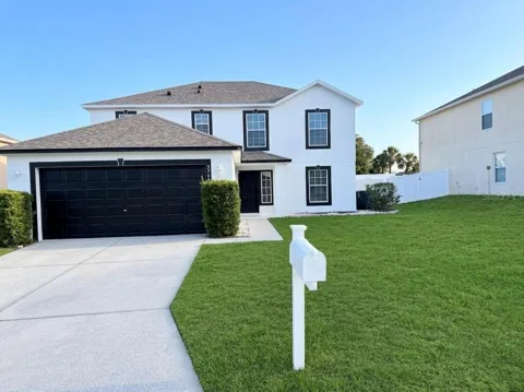 5764 ROYAL HILLS CIRCLE