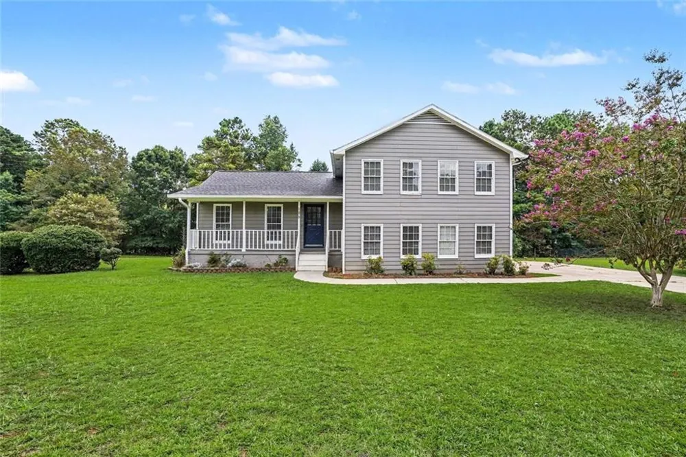 125 Beacon Drive Fayetteville, GA 30215