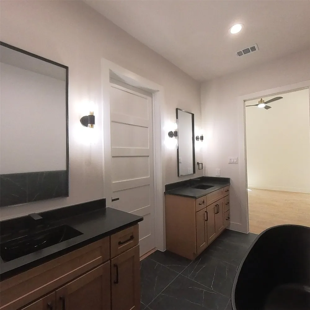 521 Glenwick Drive DeSoto, TX 75115