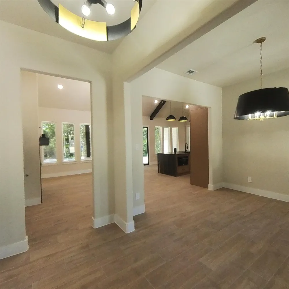 521 Glenwick Drive DeSoto, TX 75115