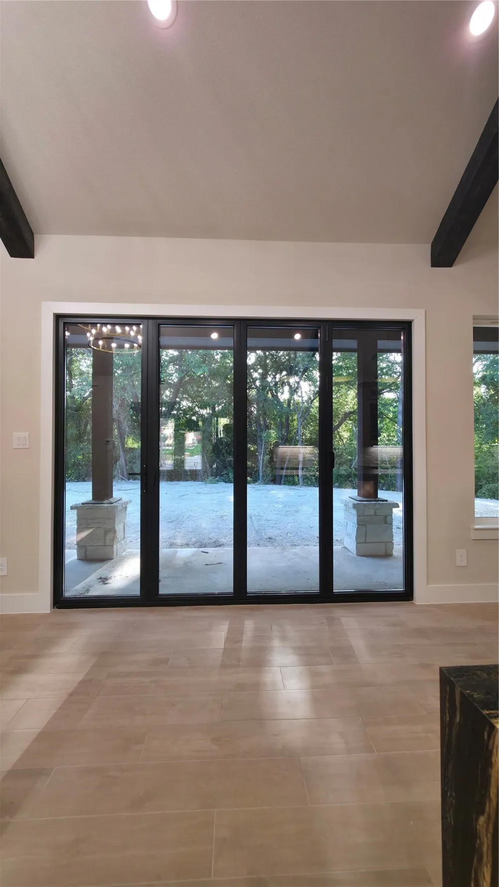 521 Glenwick Drive DeSoto, TX 75115