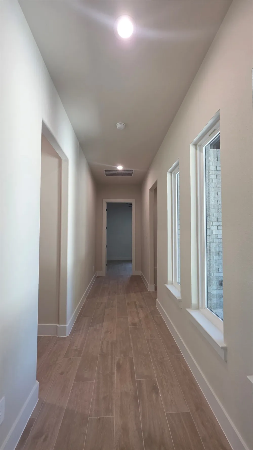 521 Glenwick Drive DeSoto, TX 75115