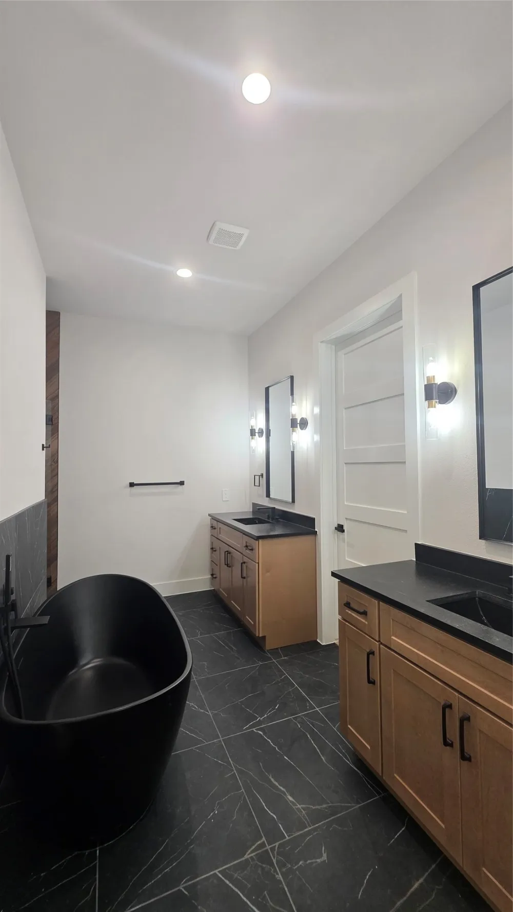 521 Glenwick Drive DeSoto, TX 75115