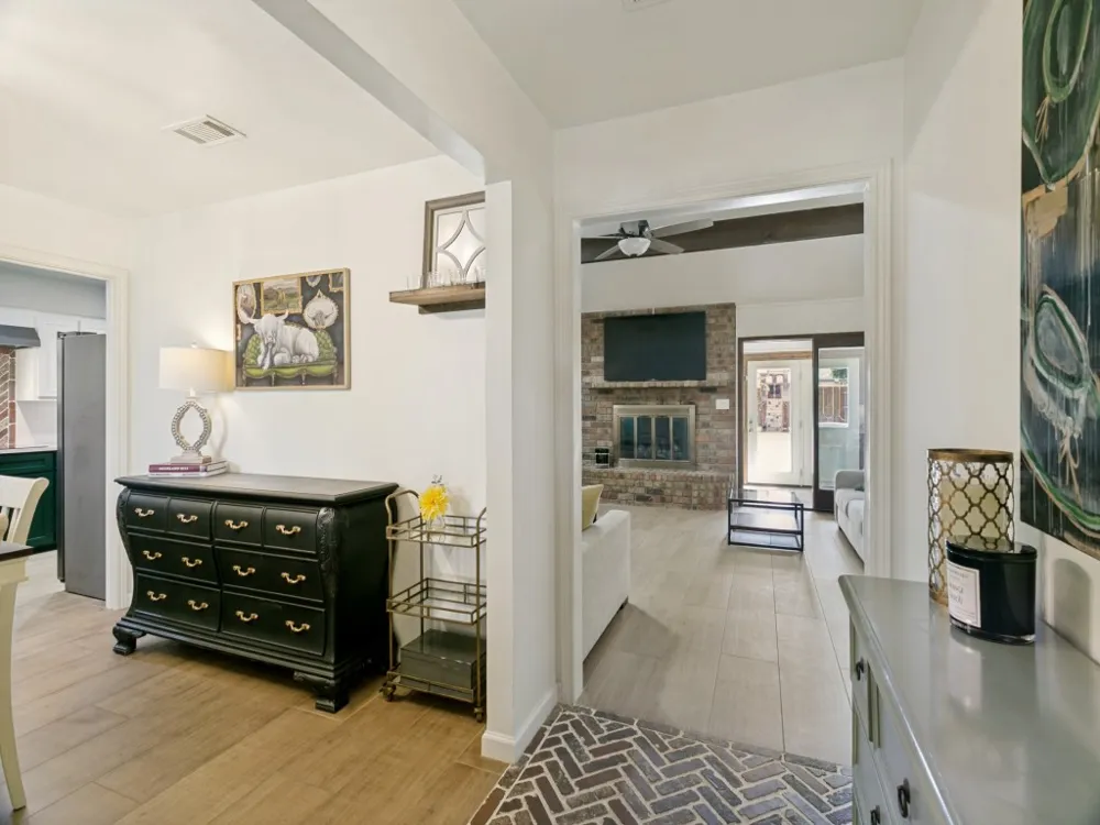 421 Frankie Lane Lewisville, TX 75057