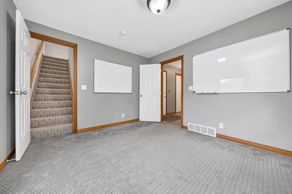 60625 Valley View Boulevard Mattawan, MI 49071