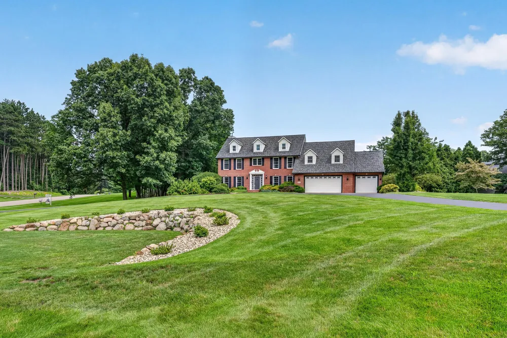 60625 Valley View Boulevard Mattawan, MI 49071