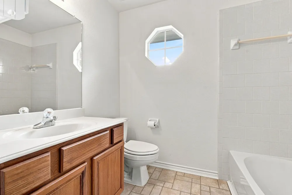 156 La Arroya Drive Weatherford, TX 76088