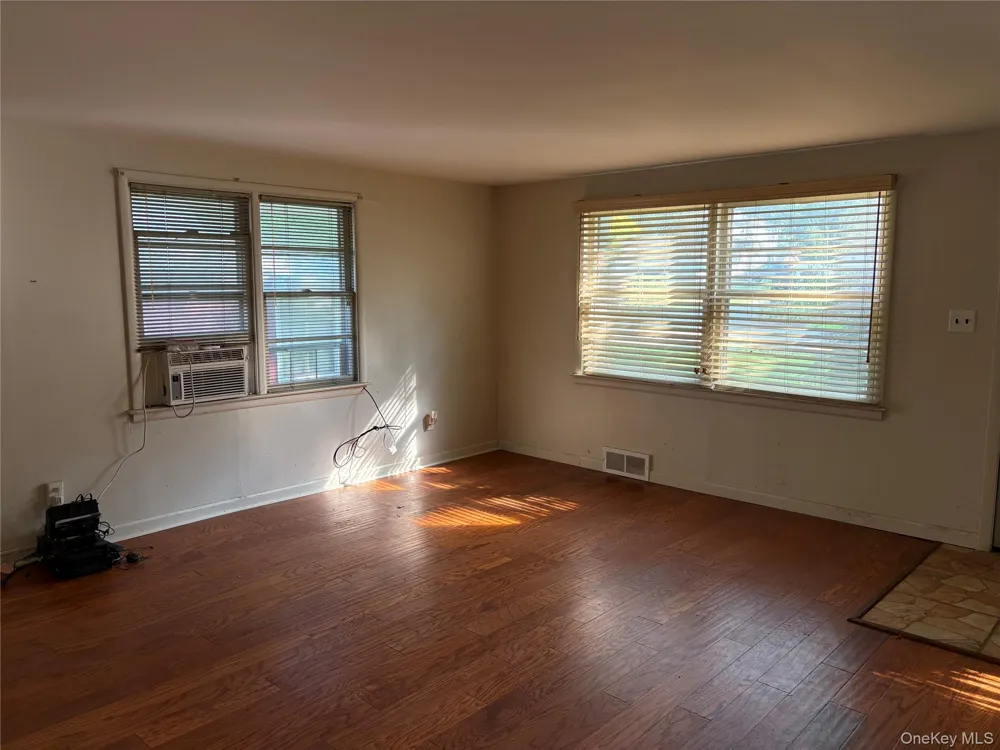 24 Maple Street Greenwood Lake, NY 10925