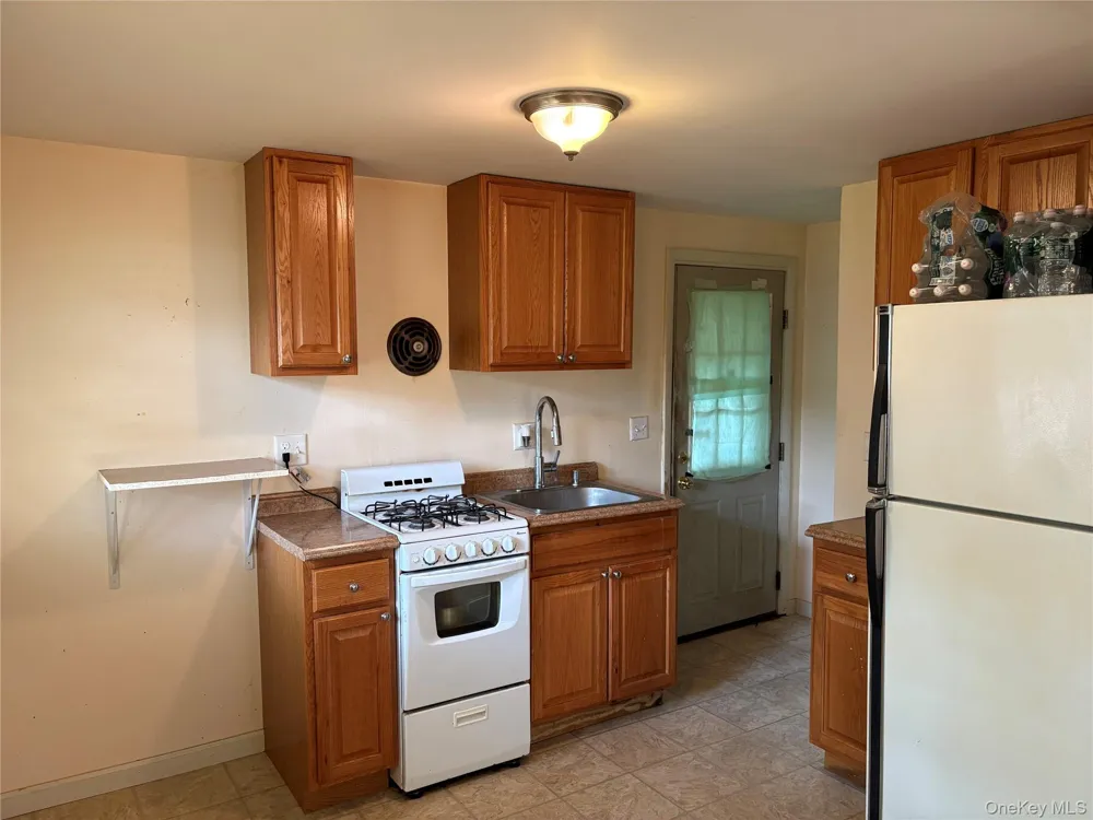 24 Maple Street Greenwood Lake, NY 10925