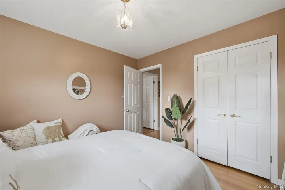 161 Geymer Drive Mahopac, NY 10541