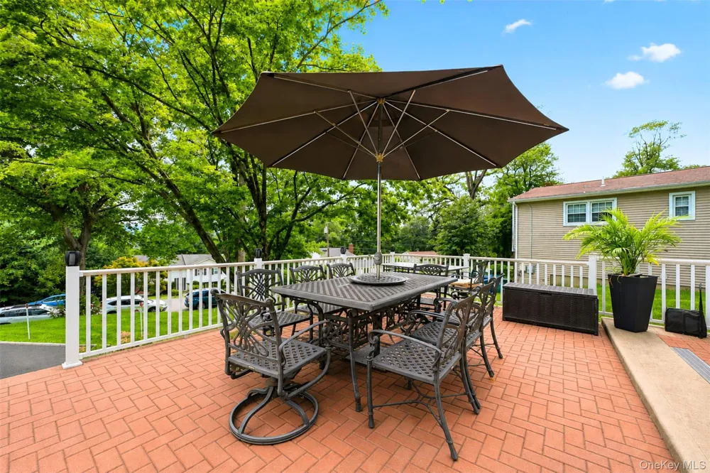 161 Geymer Drive Mahopac, NY 10541